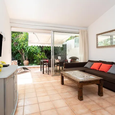 Hemeras Boutique Homes - Bungalow With Private Garden 5min From The Beach Ferienhaus